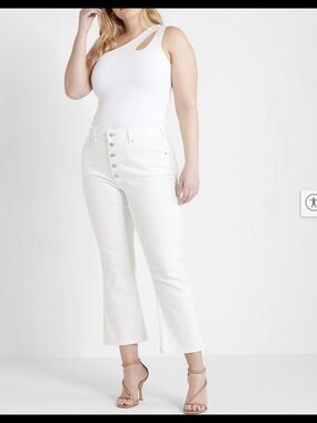 Express Women's High Waisted White Cropped Flare Jeans size 12 Long